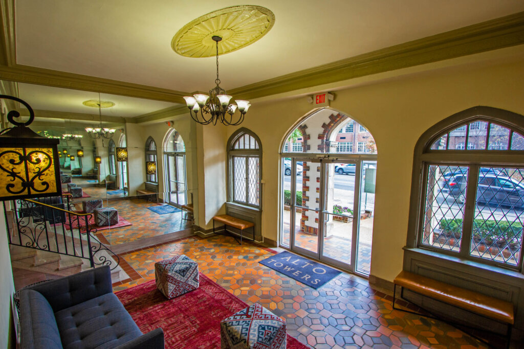 lobby4